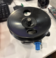 Hyundai Sonata Hidrolik Direksiyon Pompası 1999-2005 57100-38100