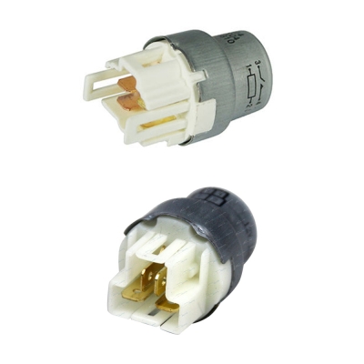 Toyota Corolla Fan Rölesi 12V 15A 4 Pinli Soket